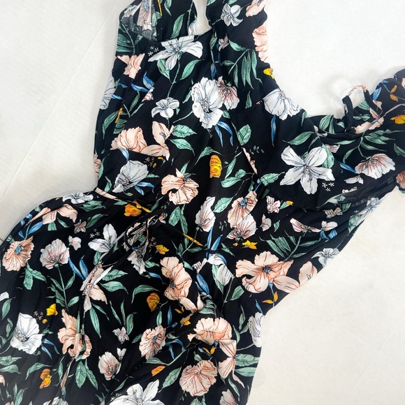 Forever 21 floral high low cold shoulder wrap dress ❤️ - Picture 4 of 6